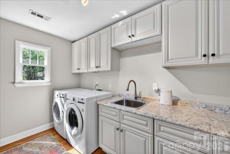 1529 E Worthington Avenue Charlotte NC 28203