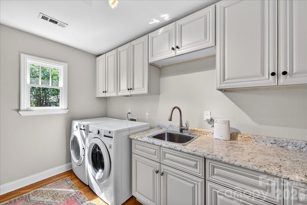 1529 E Worthington Avenue Charlotte NC 28203