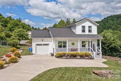 206 Linsonwood Road Waynesville NC 28786