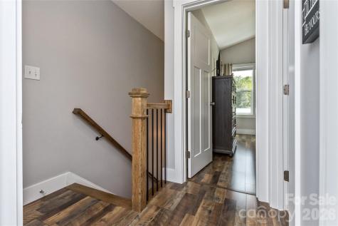 206 Linsonwood Road Waynesville NC 28786