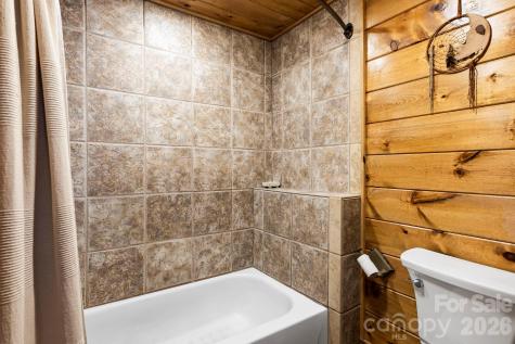195 Justin Ridge Clyde NC 28721