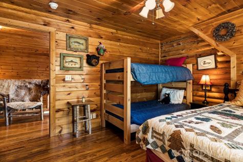 195 Justin Ridge Clyde NC 28721