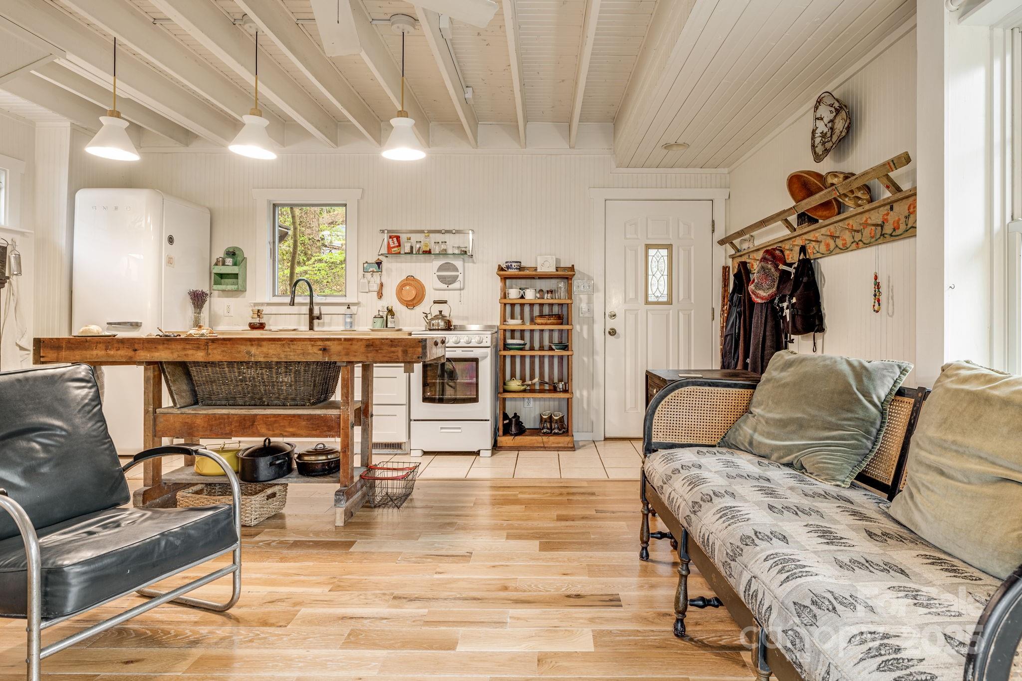 19 Castle Street Asheville NC 28803