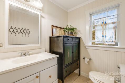 19 Castle Street Asheville NC 28803