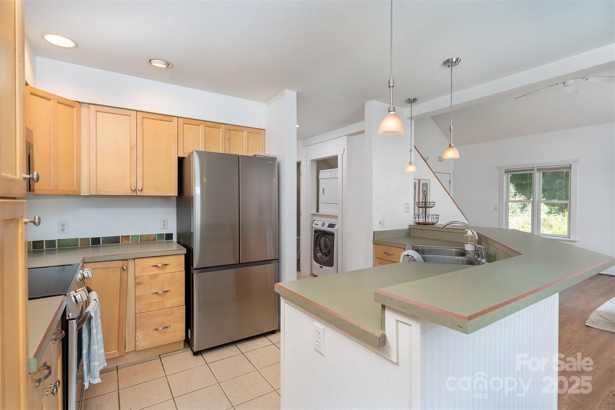 19 Castle Street Asheville NC 28803