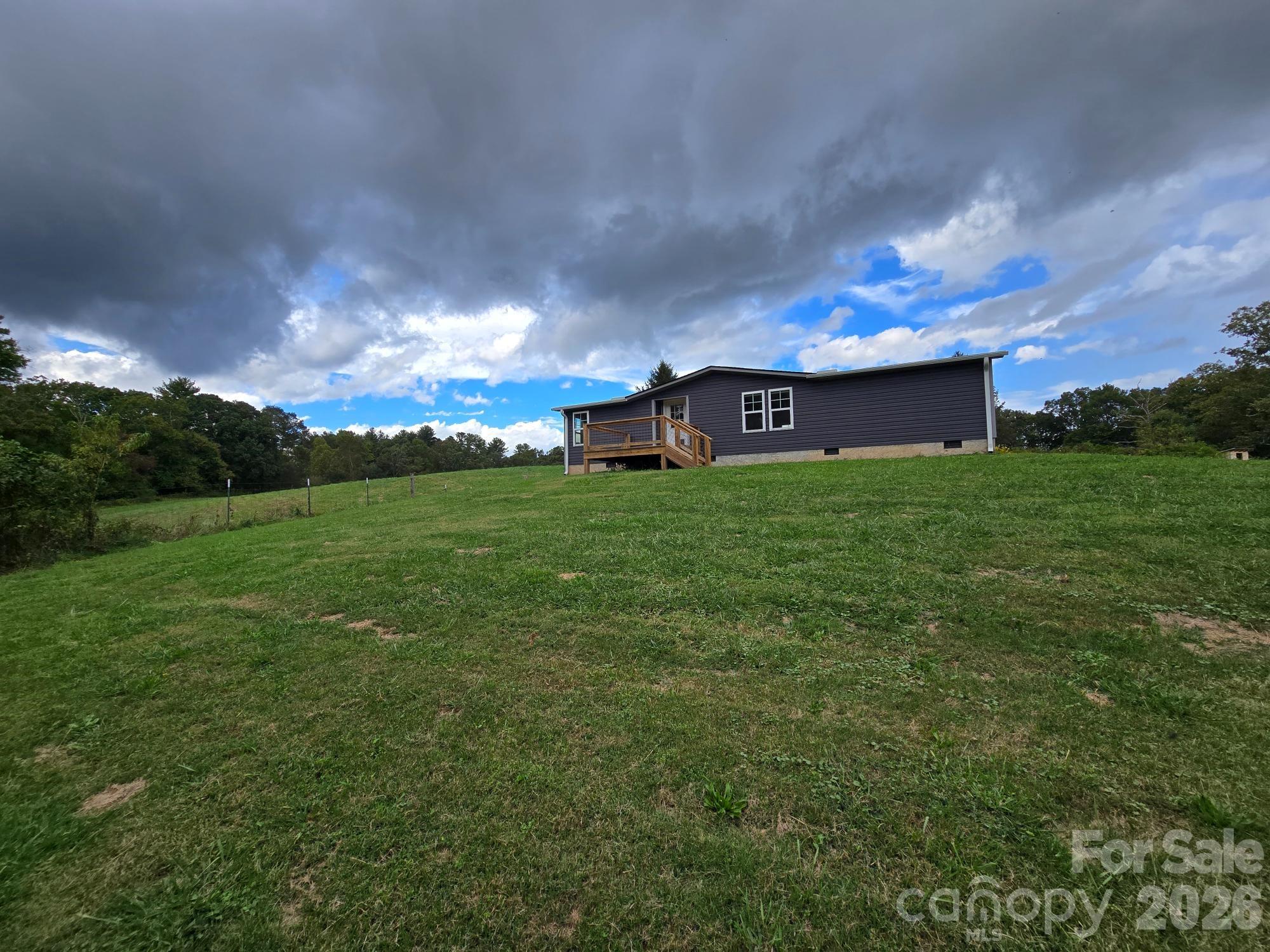 128 Cook Lane Mills River NC 28759