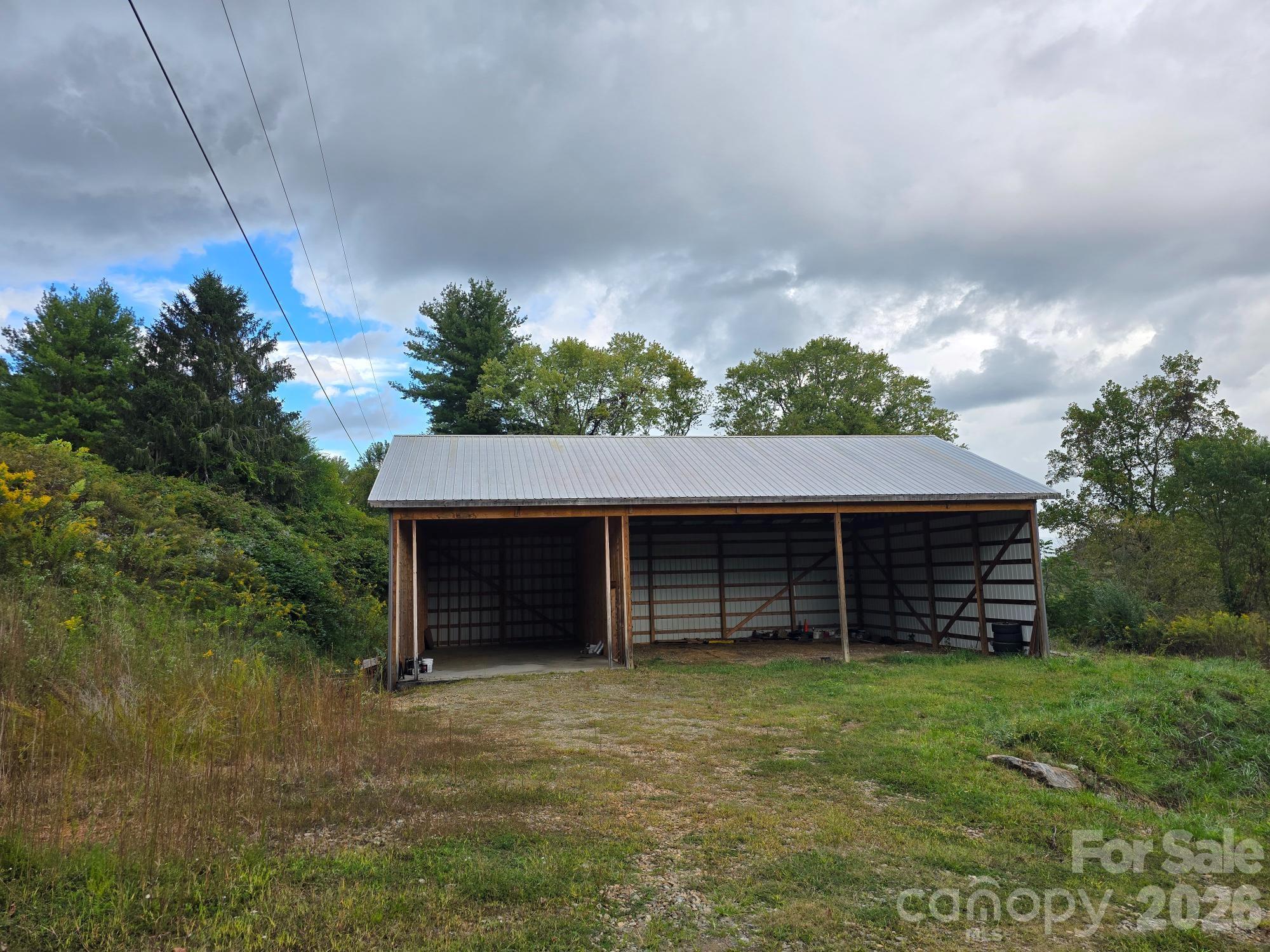 128 Cook Lane Mills River NC 28759