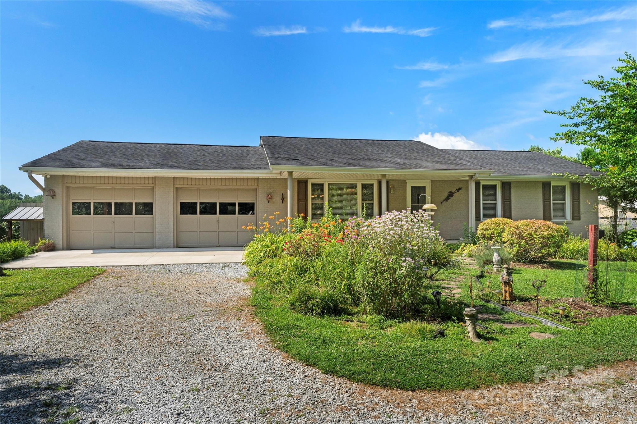 50 Lofty Pine Lane Mills River NC 28759