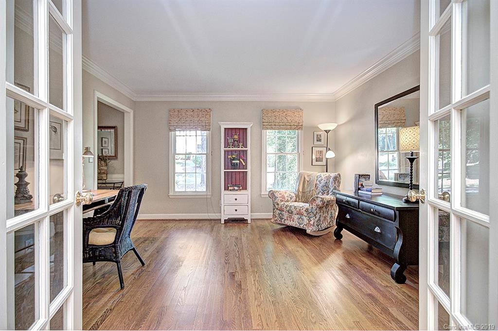 2718 Oxborough Drive Matthews NC 28105