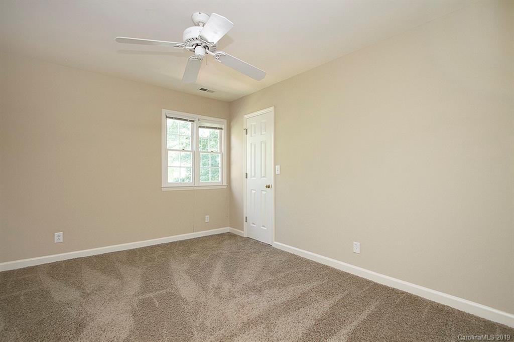 2718 Oxborough Drive Matthews NC 28105