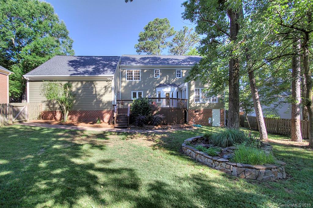 2718 Oxborough Drive Matthews NC 28105