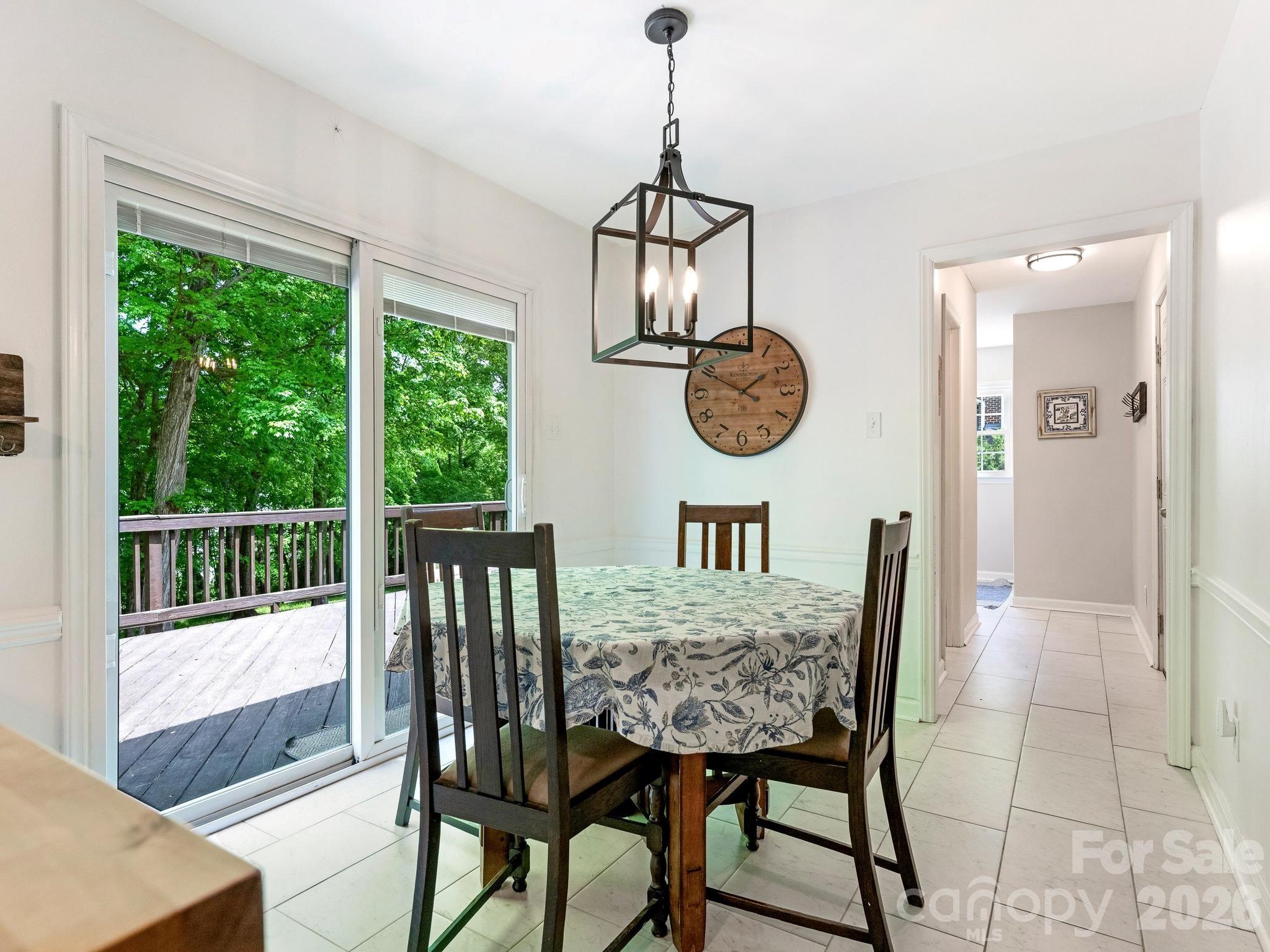 5017 Lindstrom Drive Charlotte NC 28226