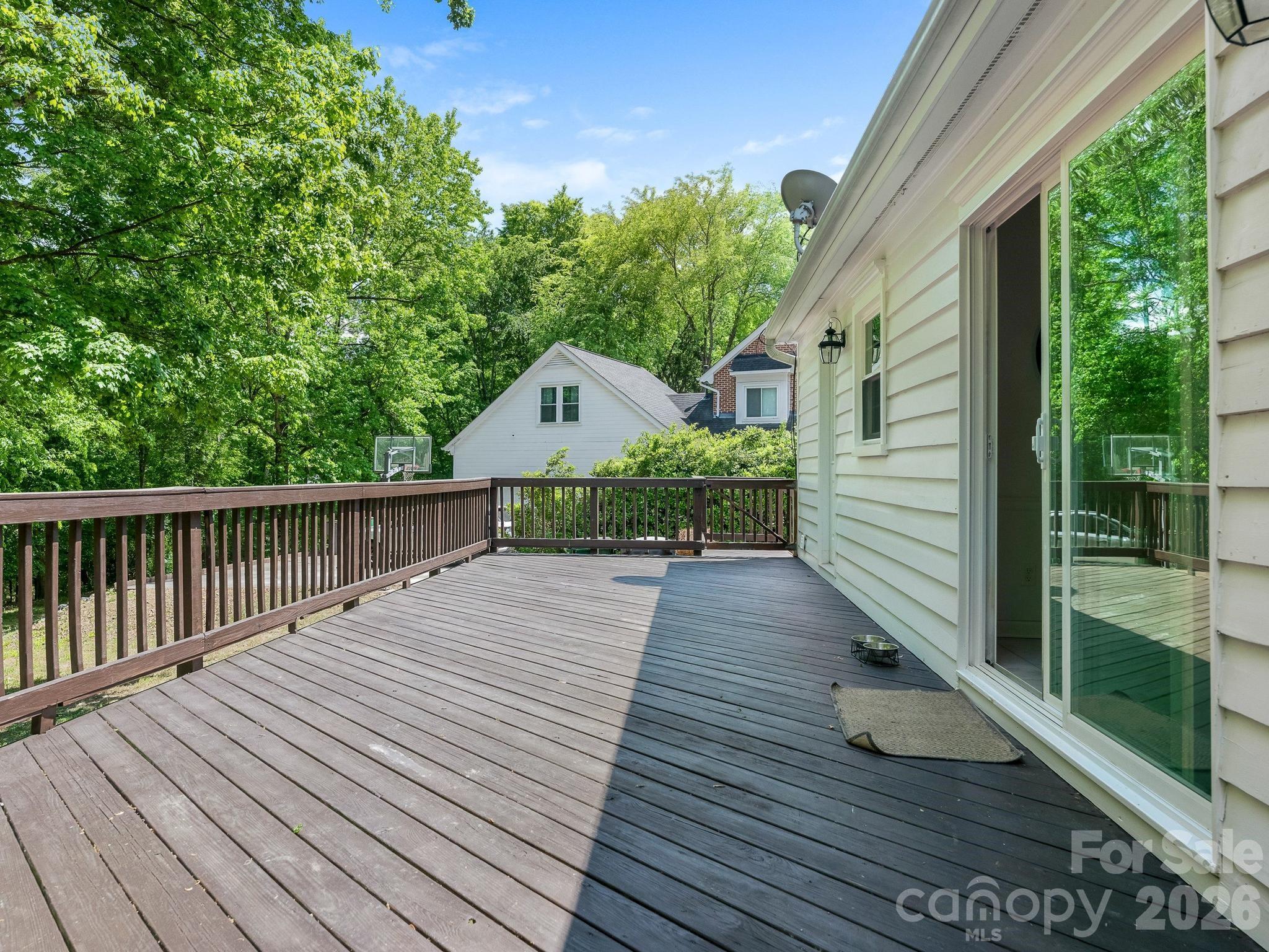 5017 Lindstrom Drive Charlotte NC 28226