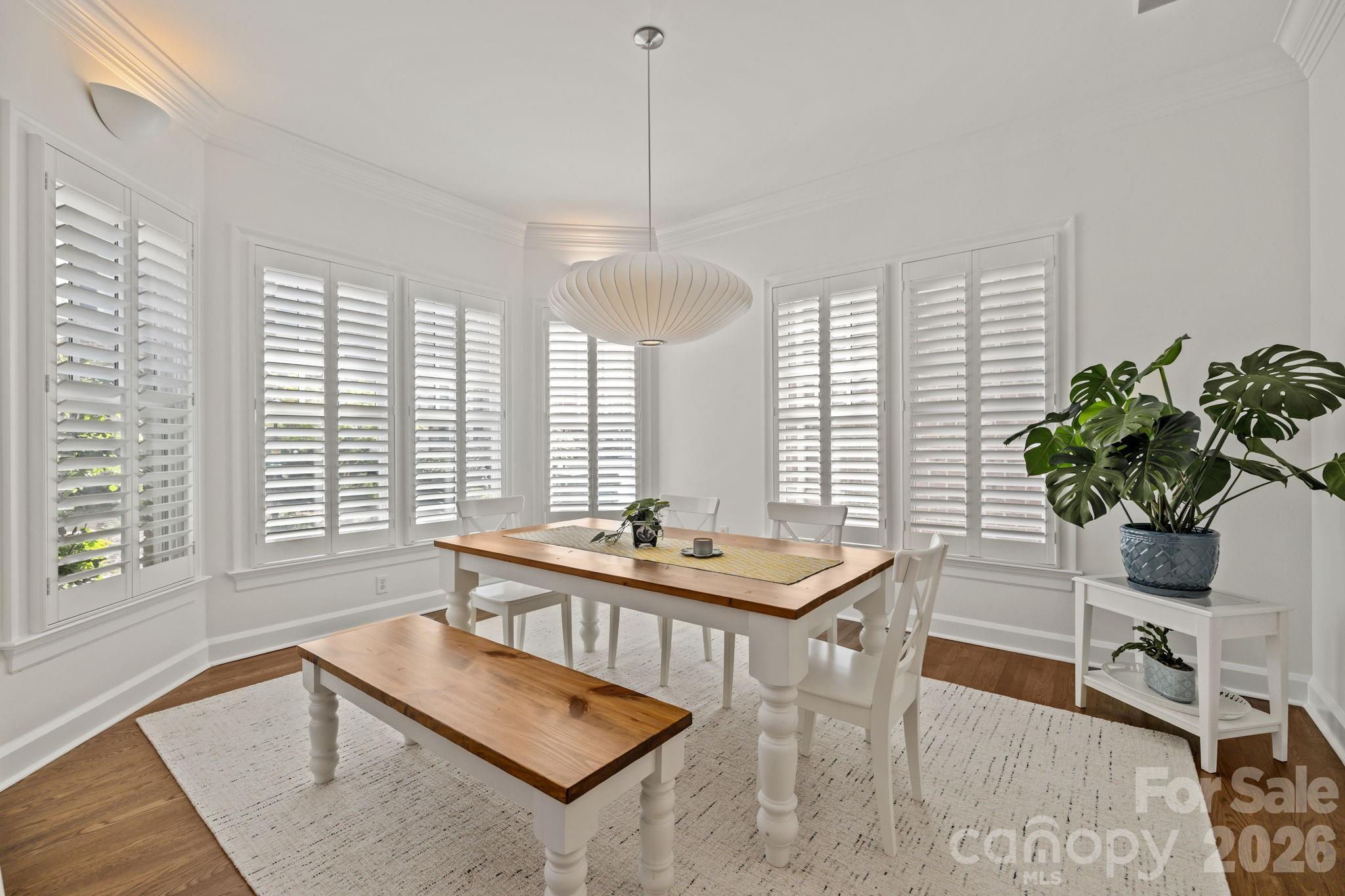 1208 Dilworth Crescent Row Charlotte NC 28203