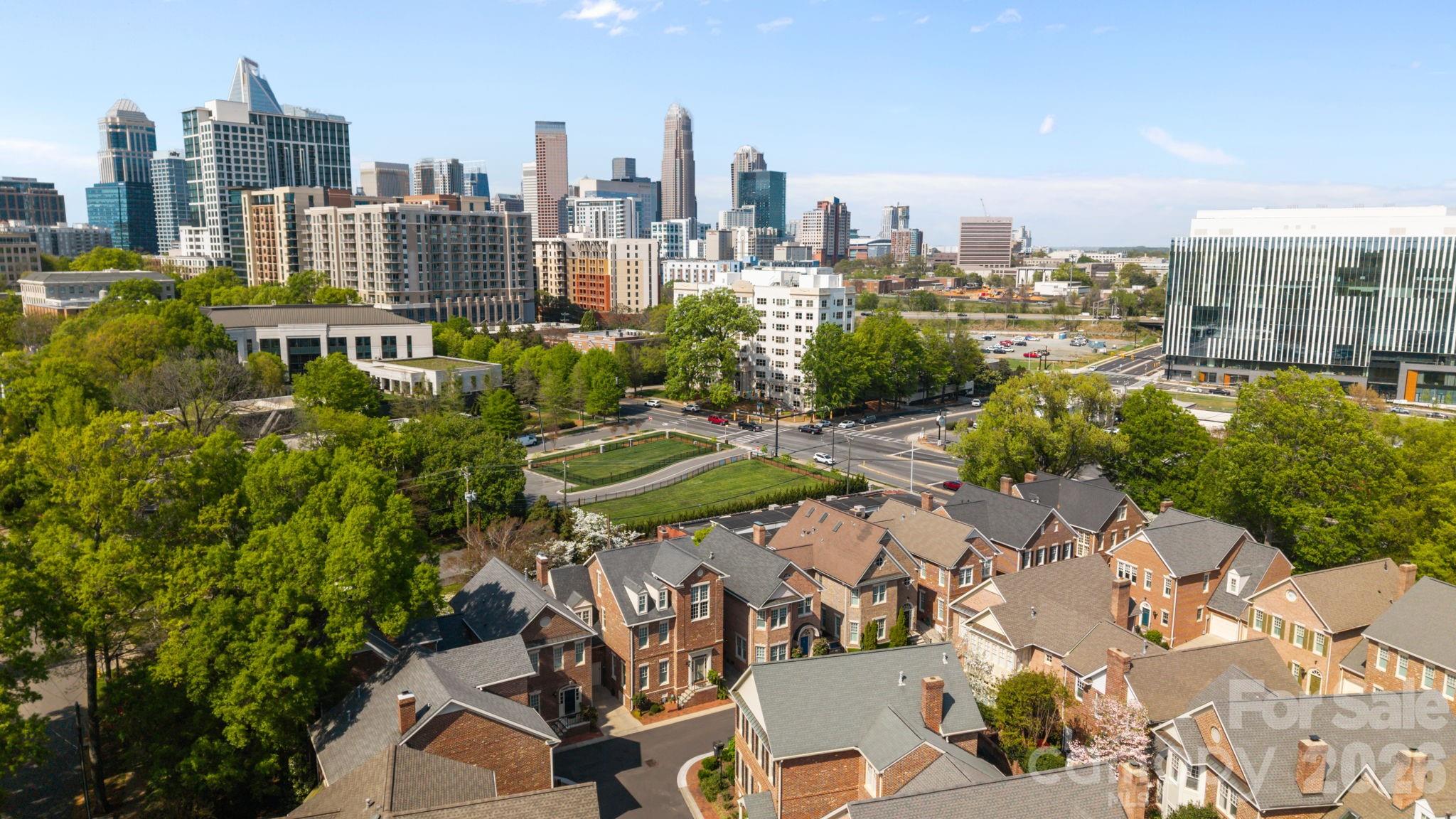 1208 Dilworth Crescent Row Charlotte NC 28203