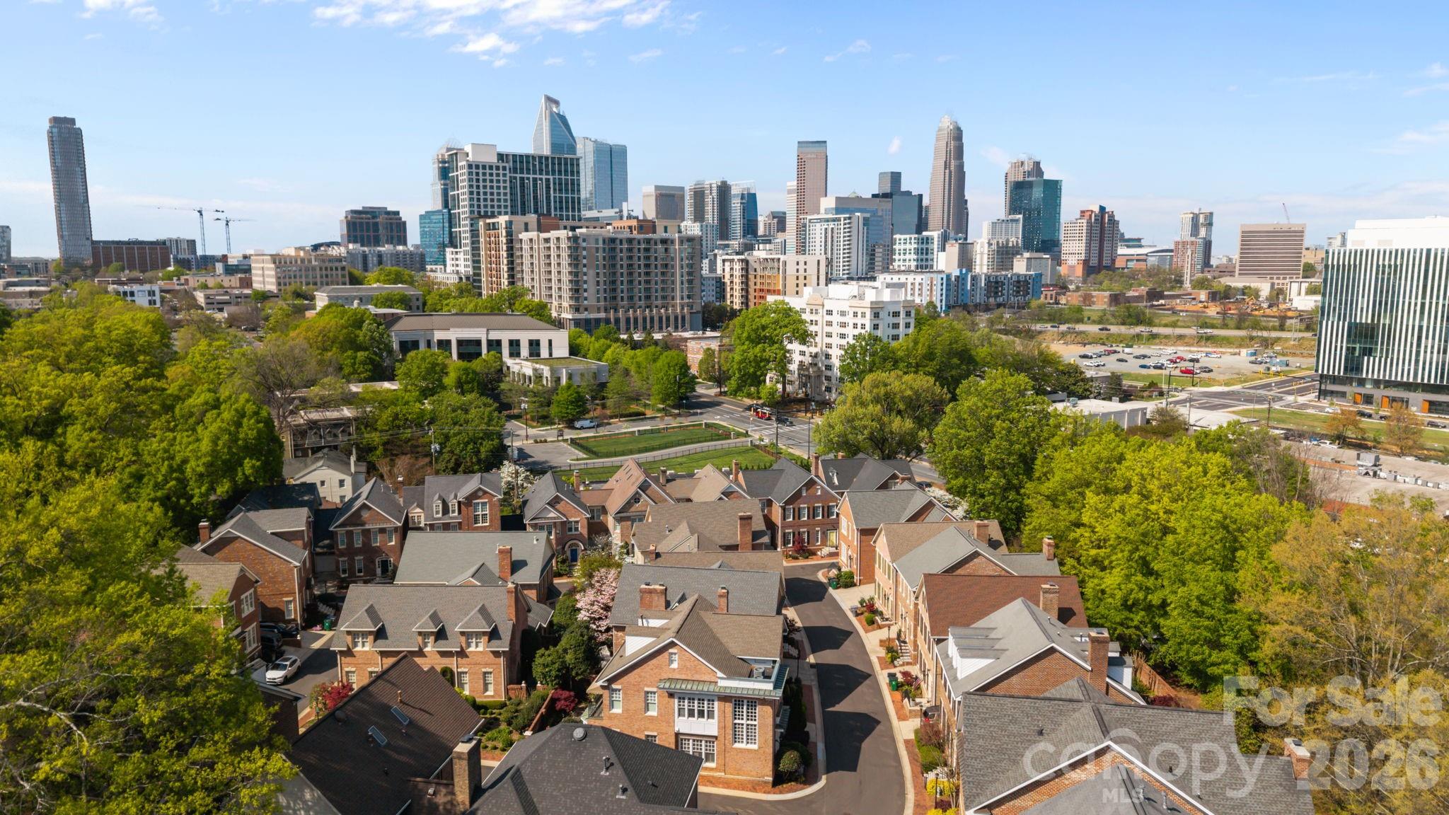 1208 Dilworth Crescent Row Charlotte NC 28203
