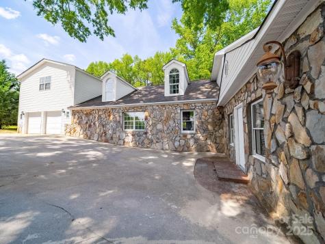 308 E Miller Street Jefferson SC 29718