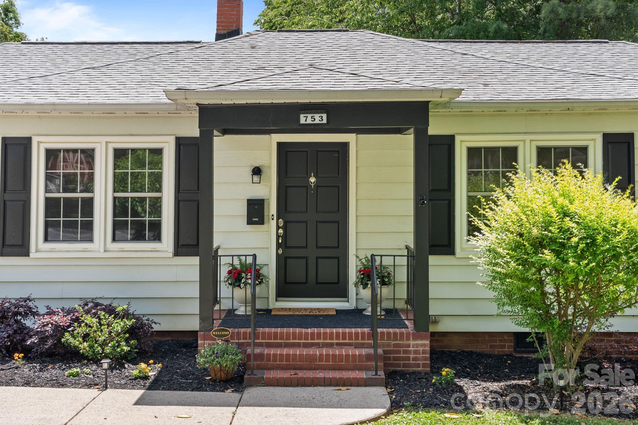753 Carpenter Avenue Mooresville NC 28115