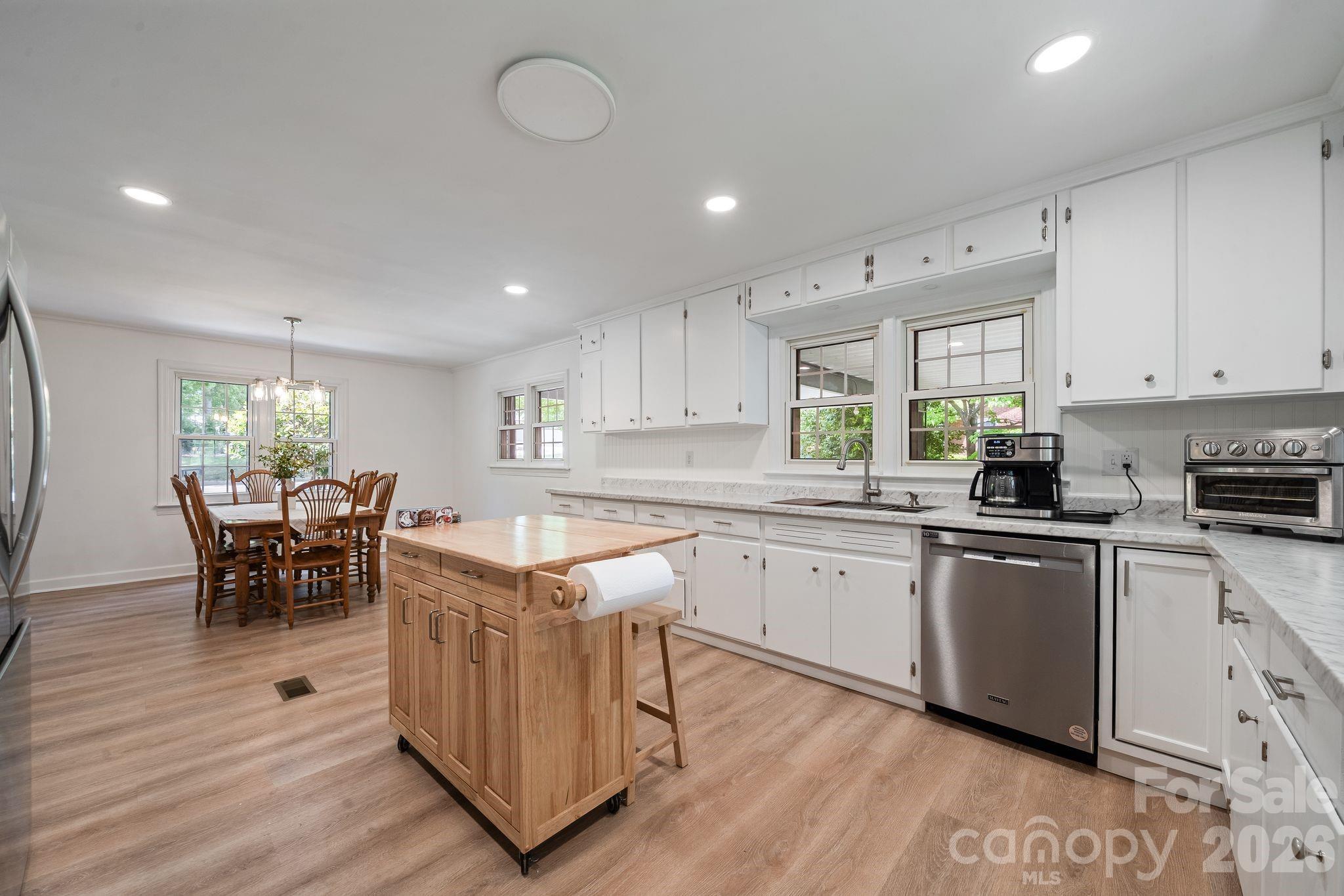 753 Carpenter Avenue Mooresville NC 28115