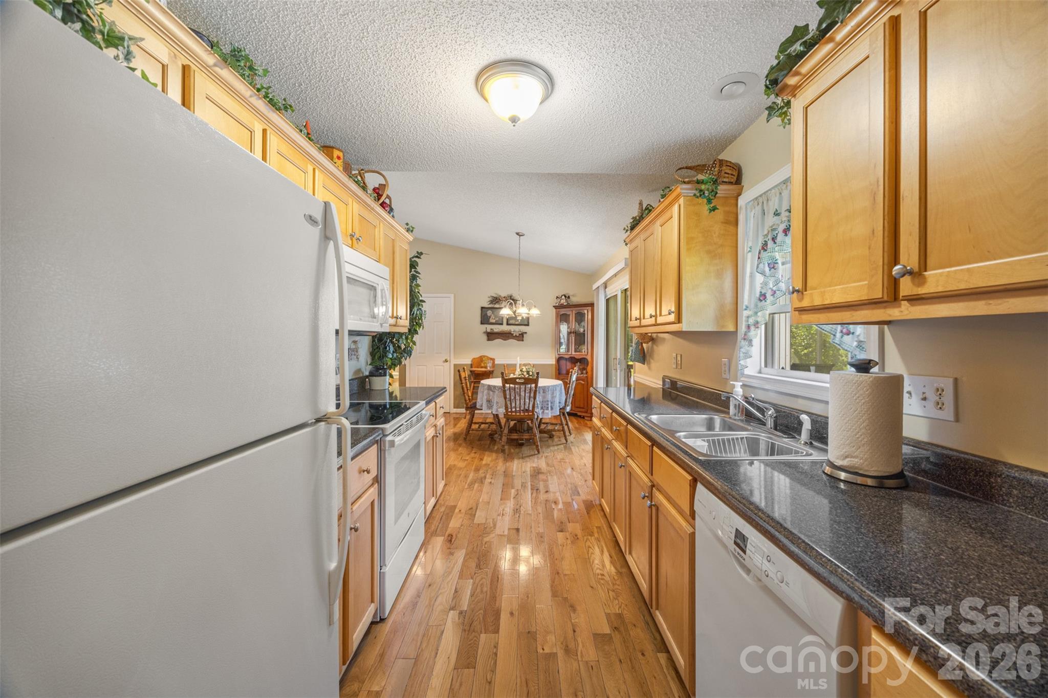 1254 Heritage Farm Road Hickory NC 28601