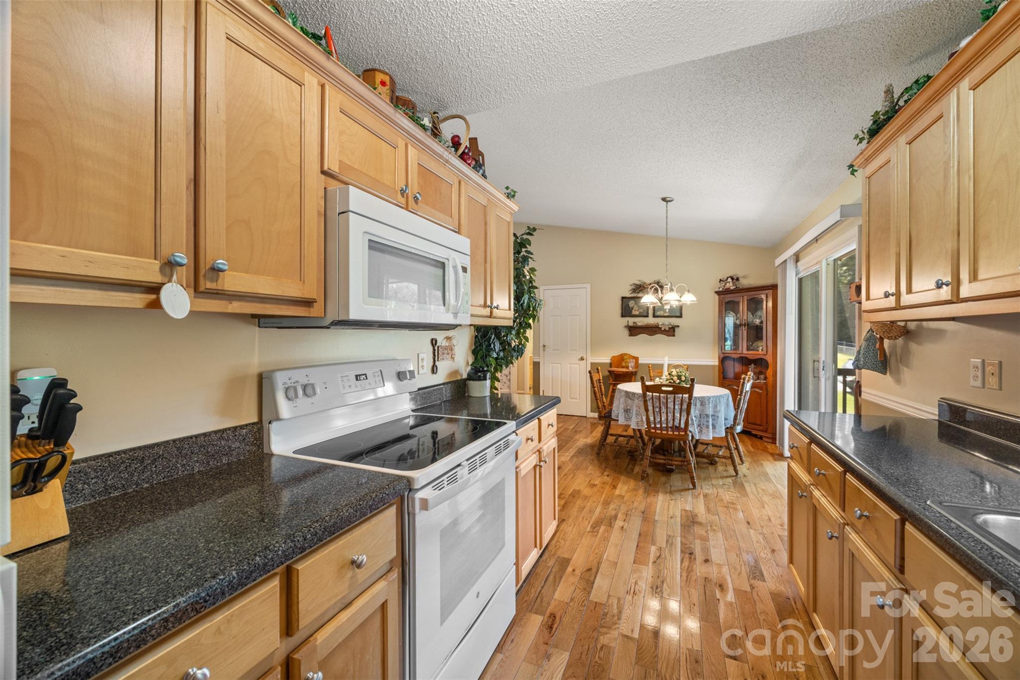 1254 Heritage Farm Road Hickory NC 28601
