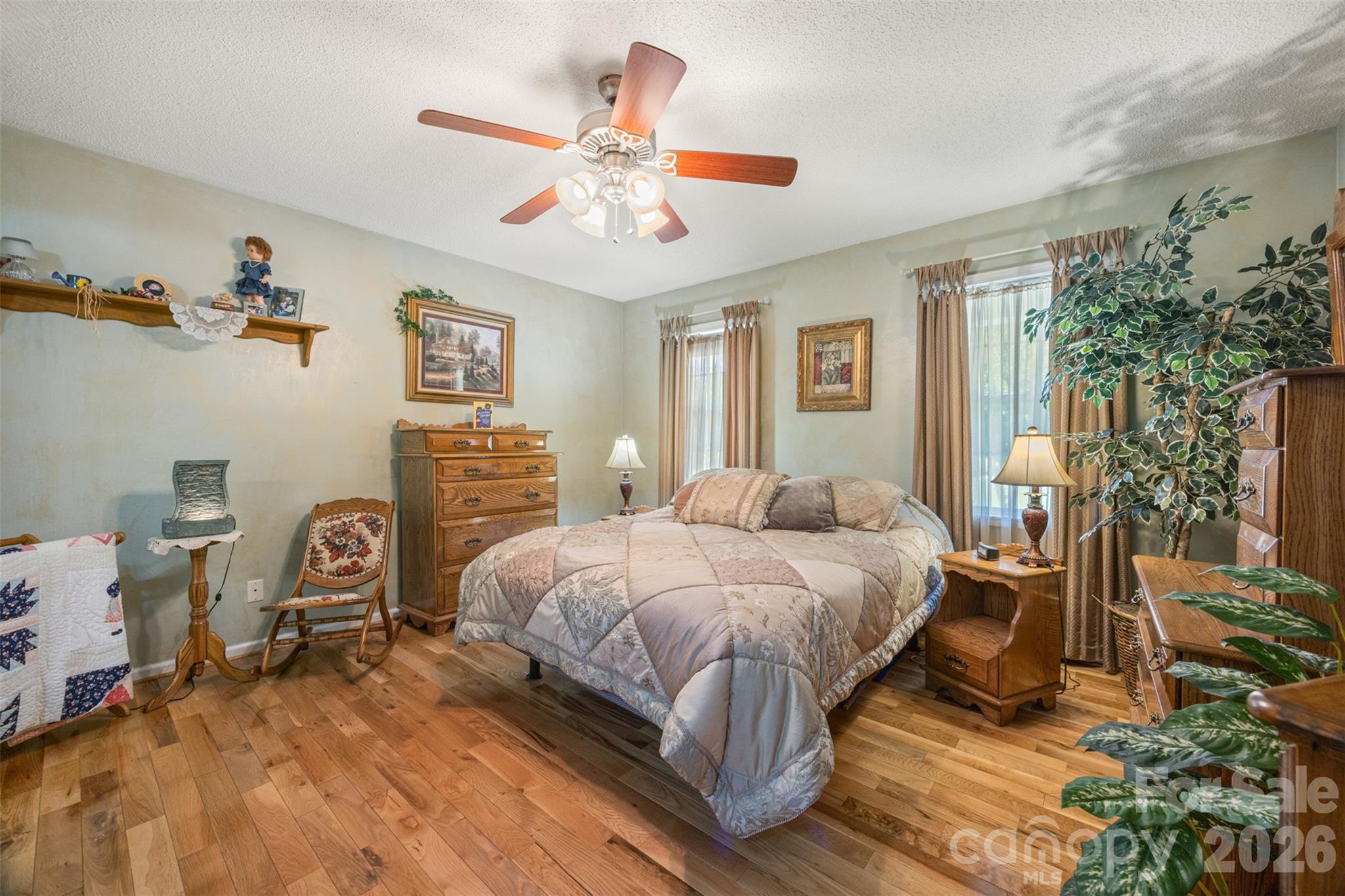 1254 Heritage Farm Road Hickory NC 28601
