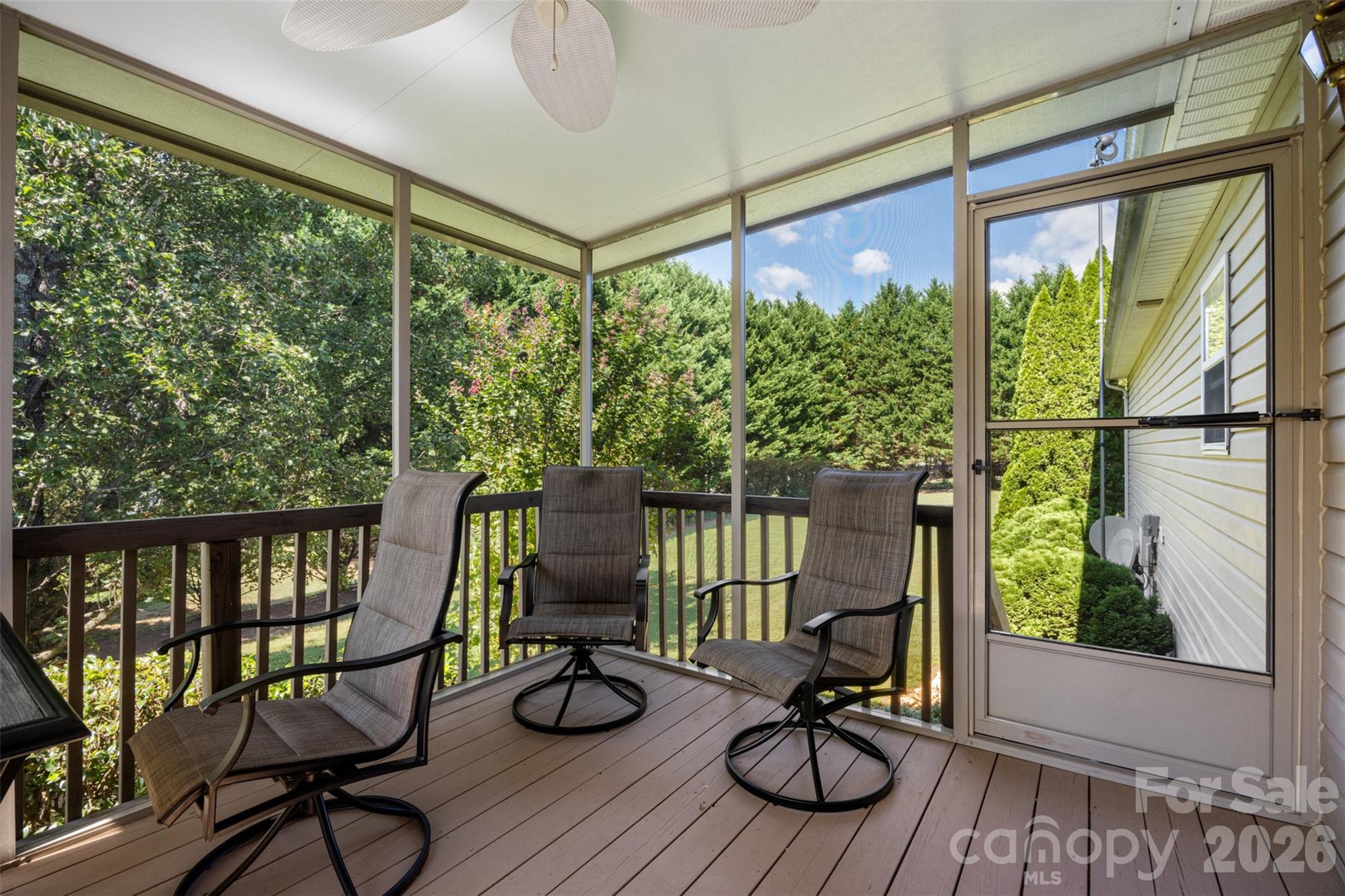 1254 Heritage Farm Road Hickory NC 28601
