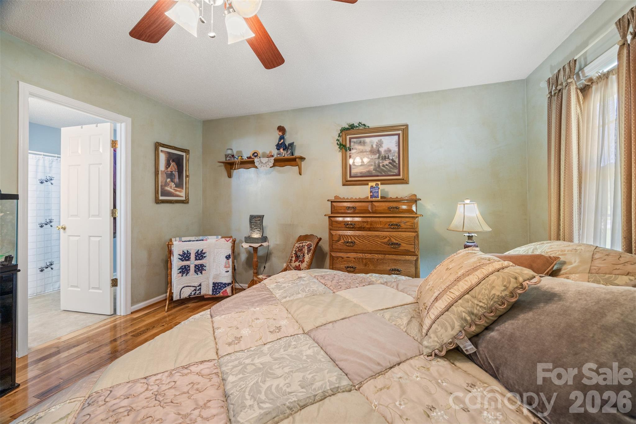 1254 Heritage Farm Road Hickory NC 28601