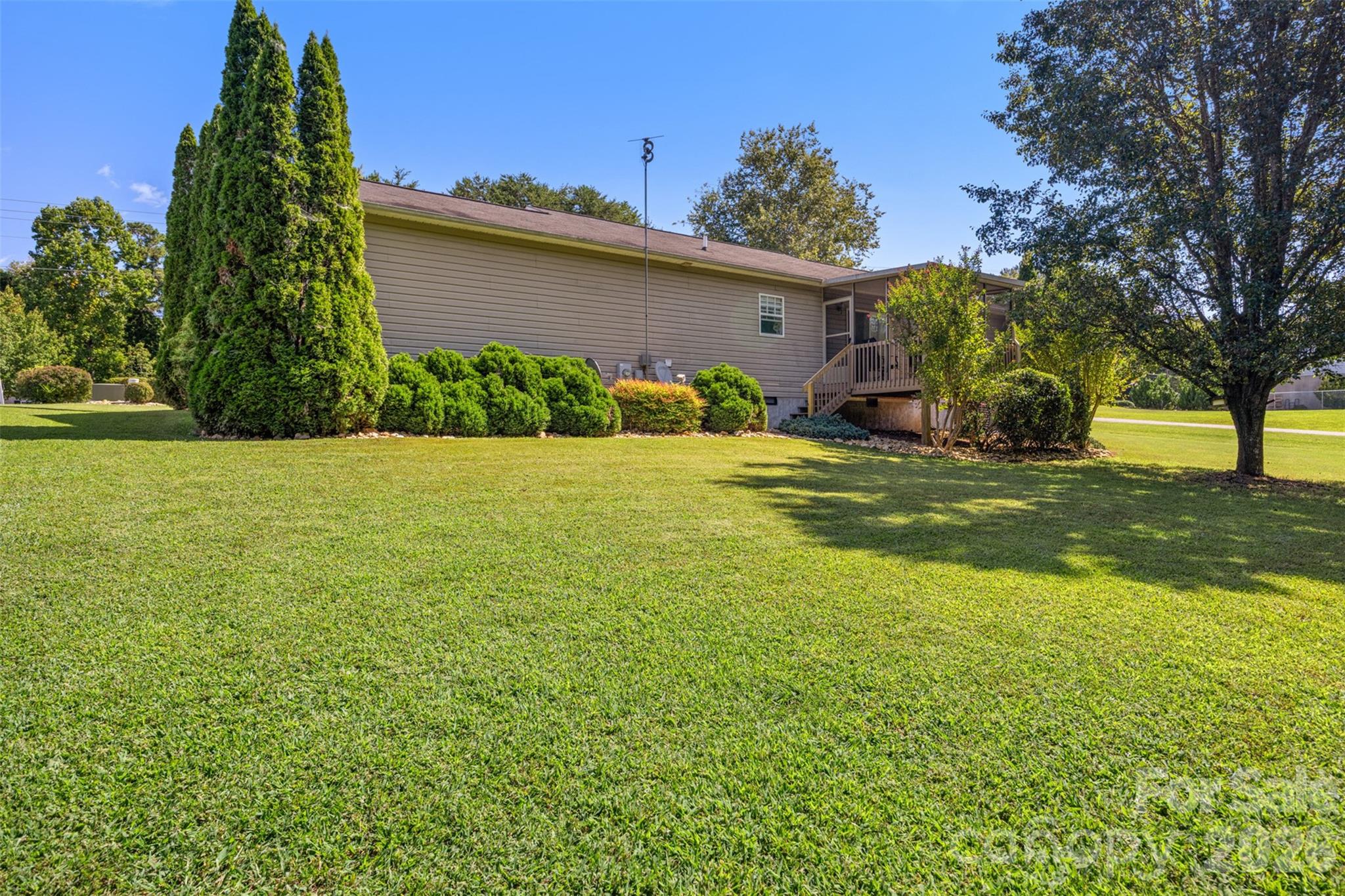 1254 Heritage Farm Road Hickory NC 28601