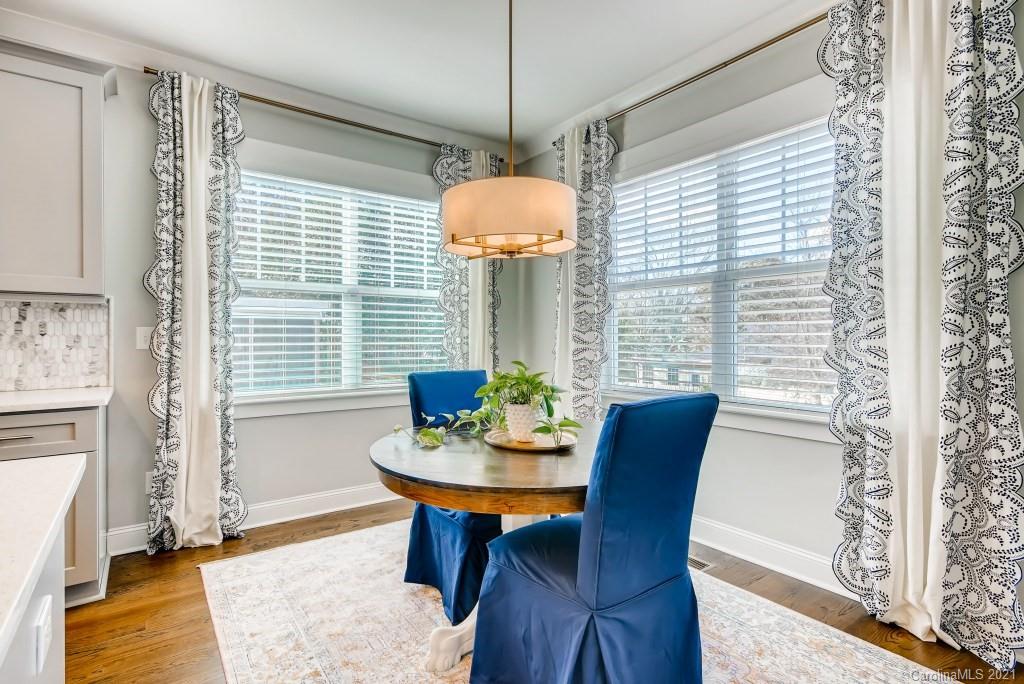 112 S Smallwood Place Charlotte NC 28208