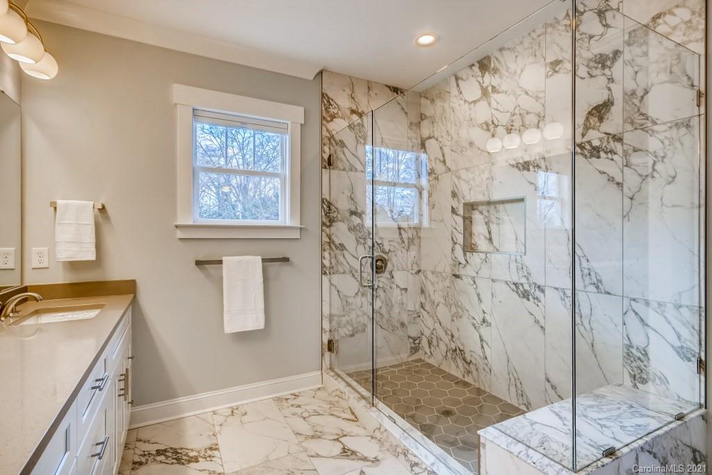 112 S Smallwood Place Charlotte NC 28208