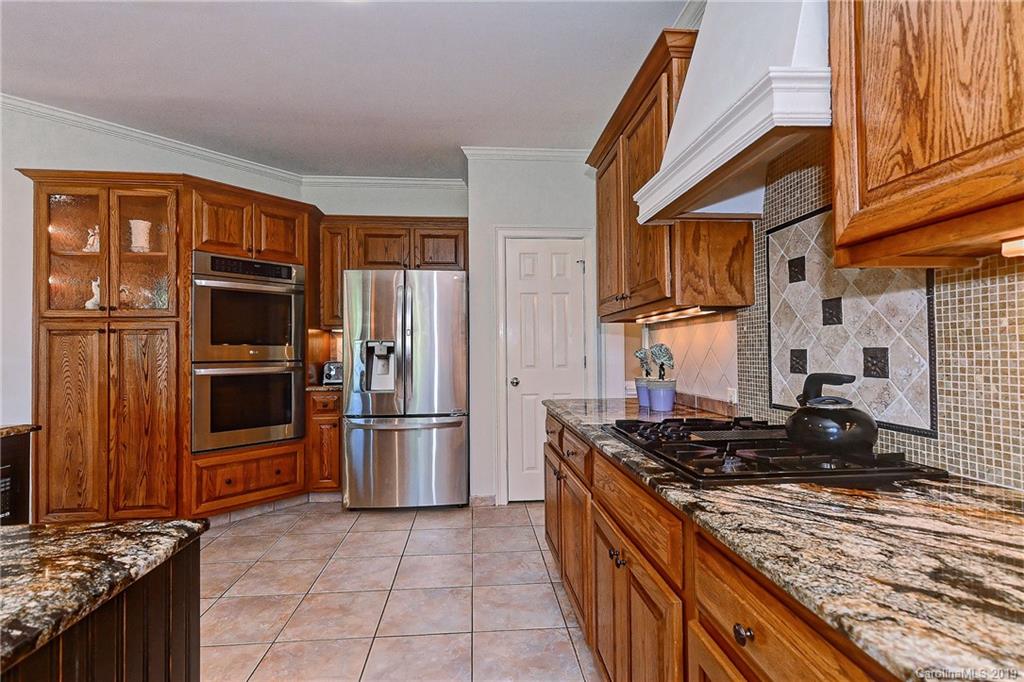 8714 Briar Oak Court Charlotte NC 28226