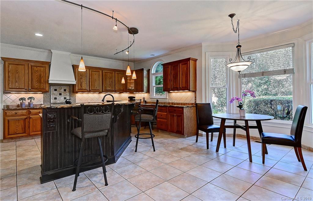 8714 Briar Oak Court Charlotte NC 28226