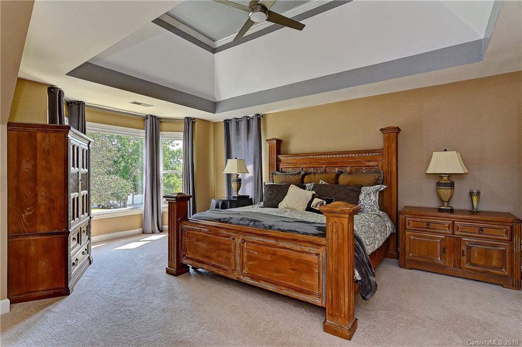 8714 Briar Oak Court Charlotte NC 28226