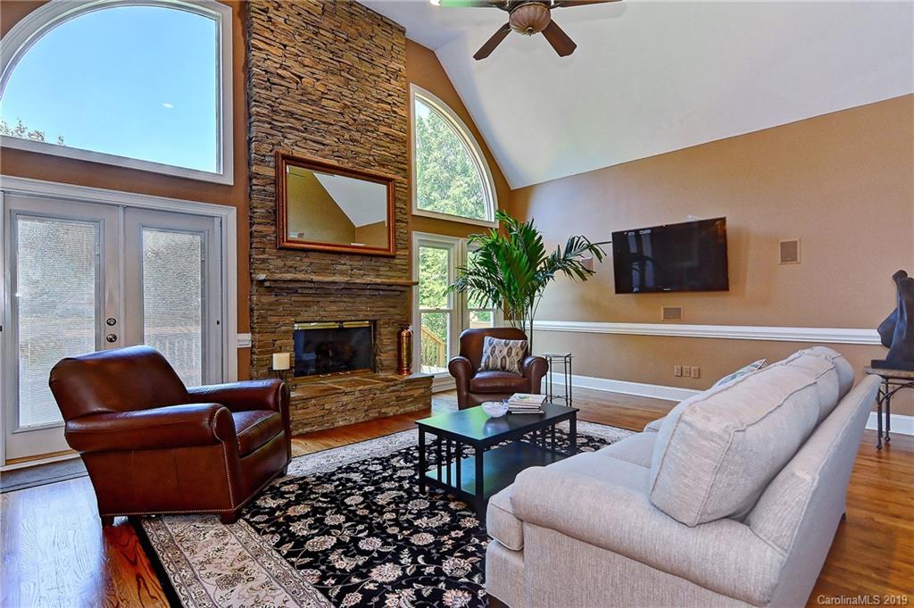 8714 Briar Oak Court Charlotte NC 28226