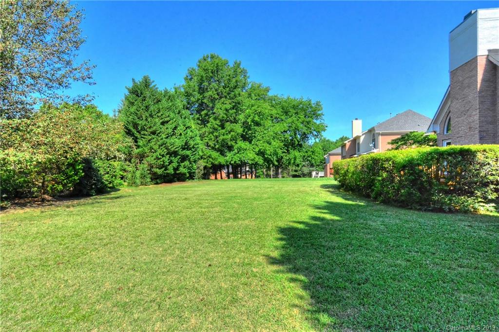 8714 Briar Oak Court Charlotte NC 28226