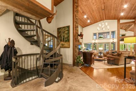 198 Little Harbour Vilas NC 28692