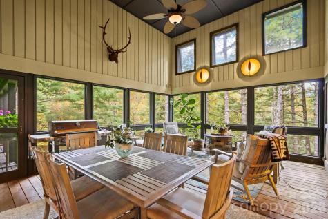 198 Little Harbour Vilas NC 28692