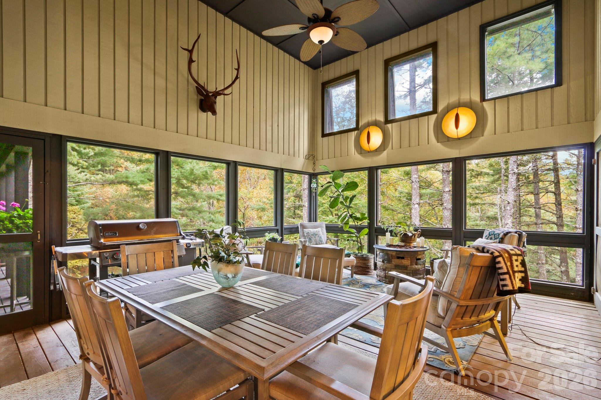 198 Little Harbour Vilas NC 28692