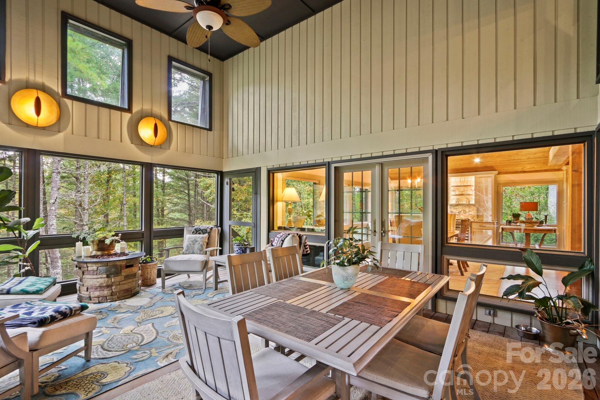 198 Little Harbour Vilas NC 28692