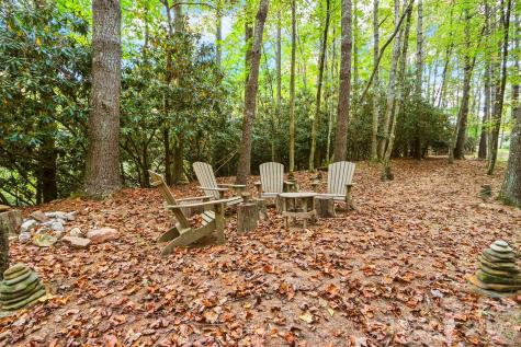 198 Little Harbour Vilas NC 28692