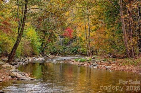 198 Little Harbour Vilas NC 28692