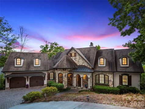 1105 Timberbluff Way Arden NC 28704