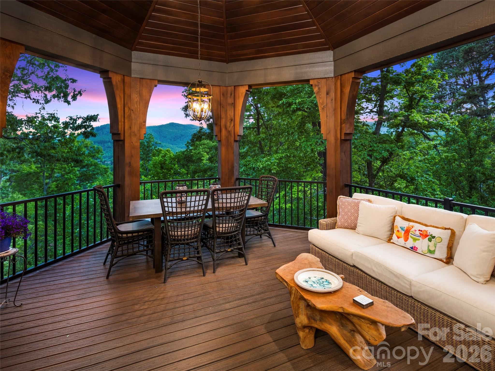 1105 Timberbluff Way Arden NC 28704