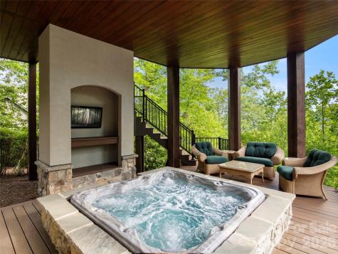 1105 Timberbluff Way Arden NC 28704