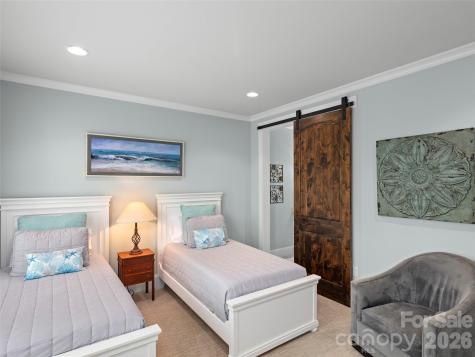 1105 Timberbluff Way Arden NC 28704