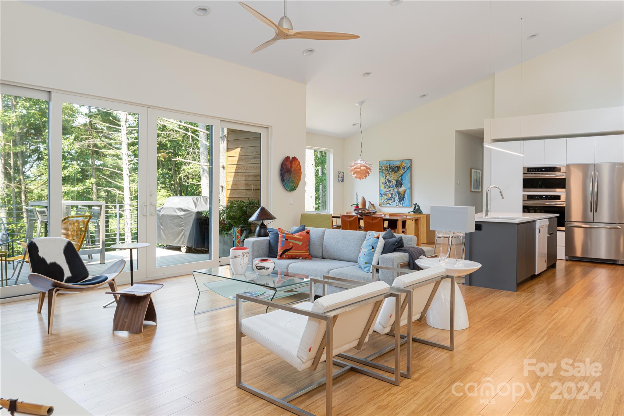 503 Kings Ridge Asheville NC 28804