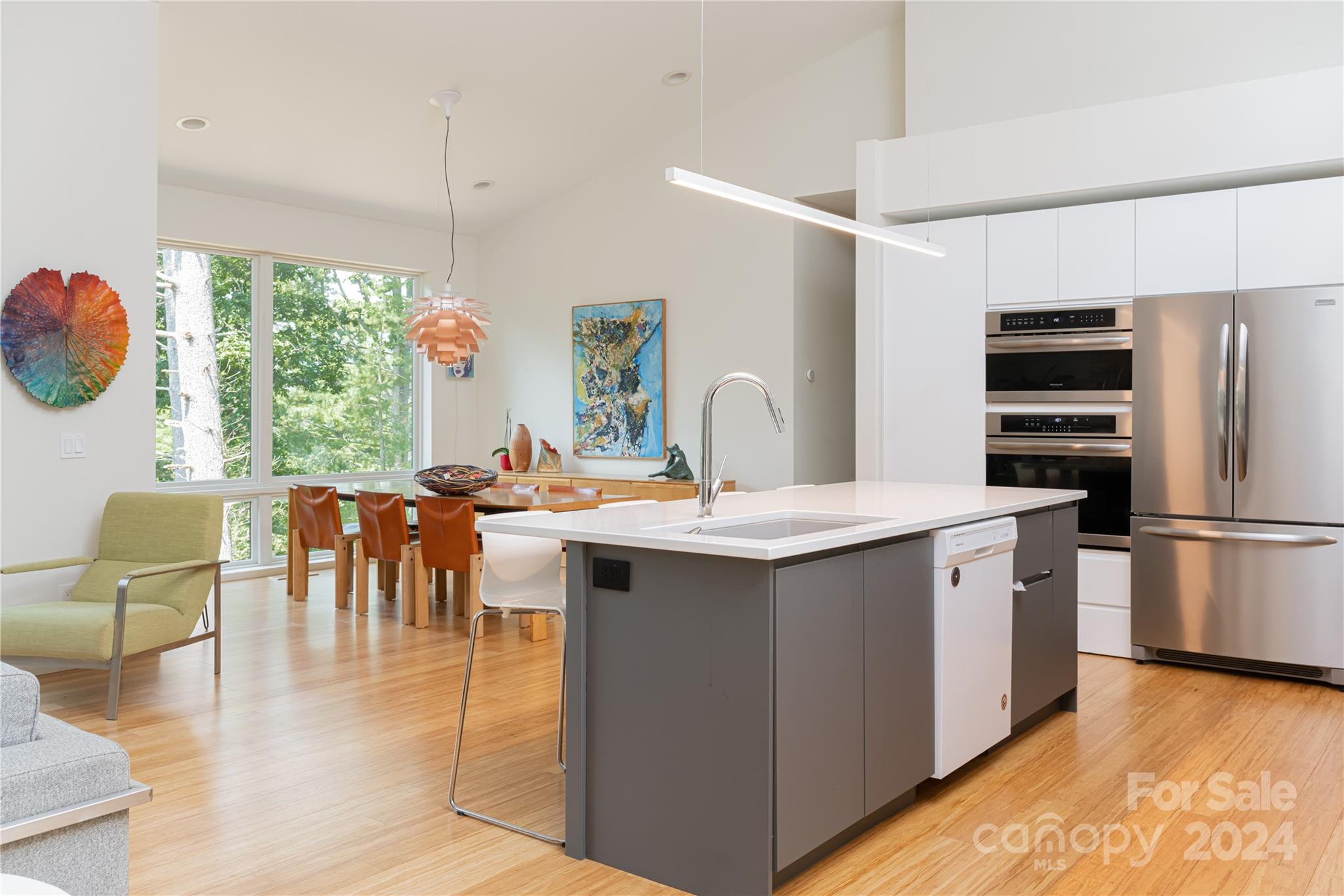 503 Kings Ridge Asheville NC 28804