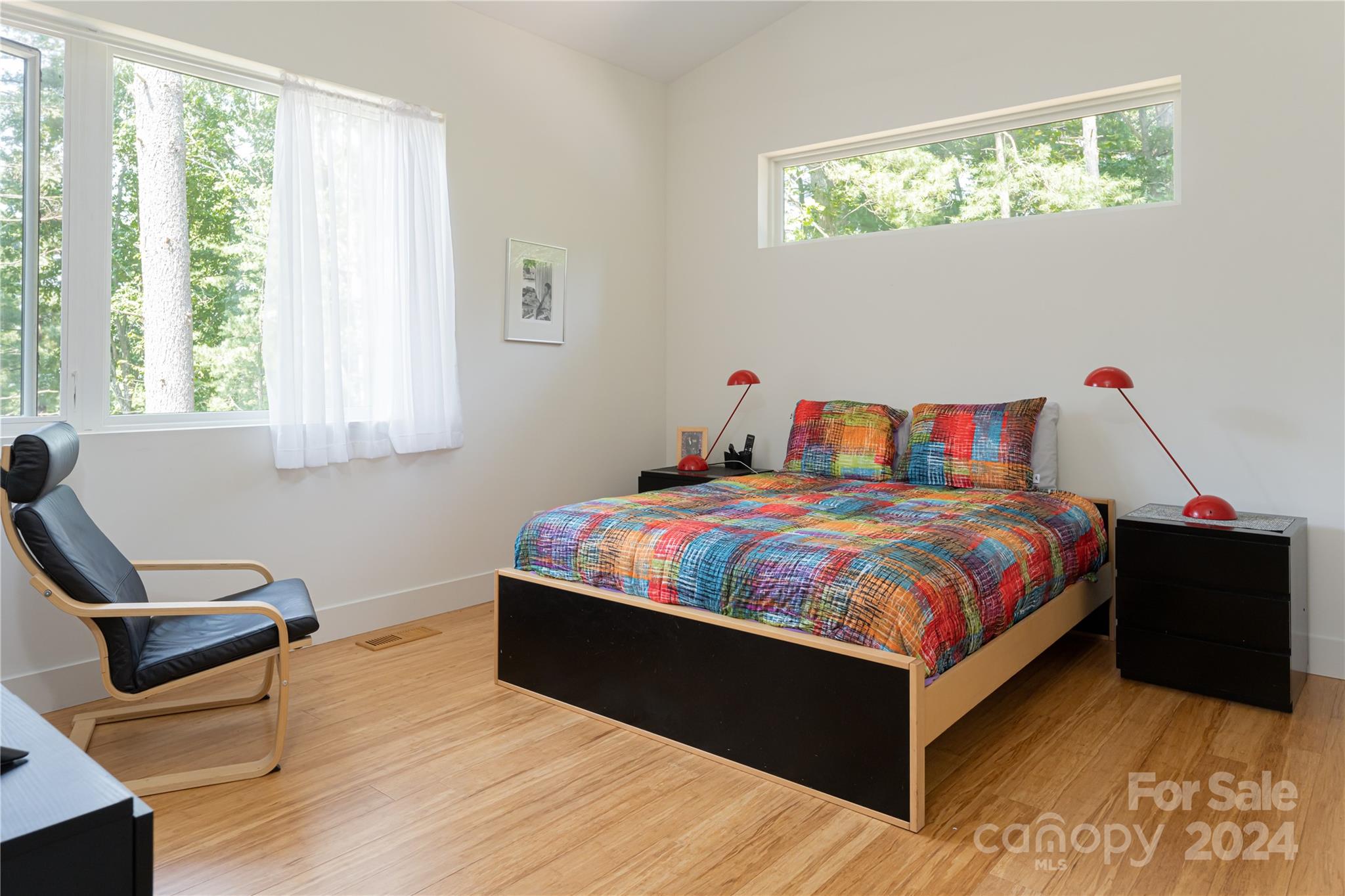 503 Kings Ridge Asheville NC 28804
