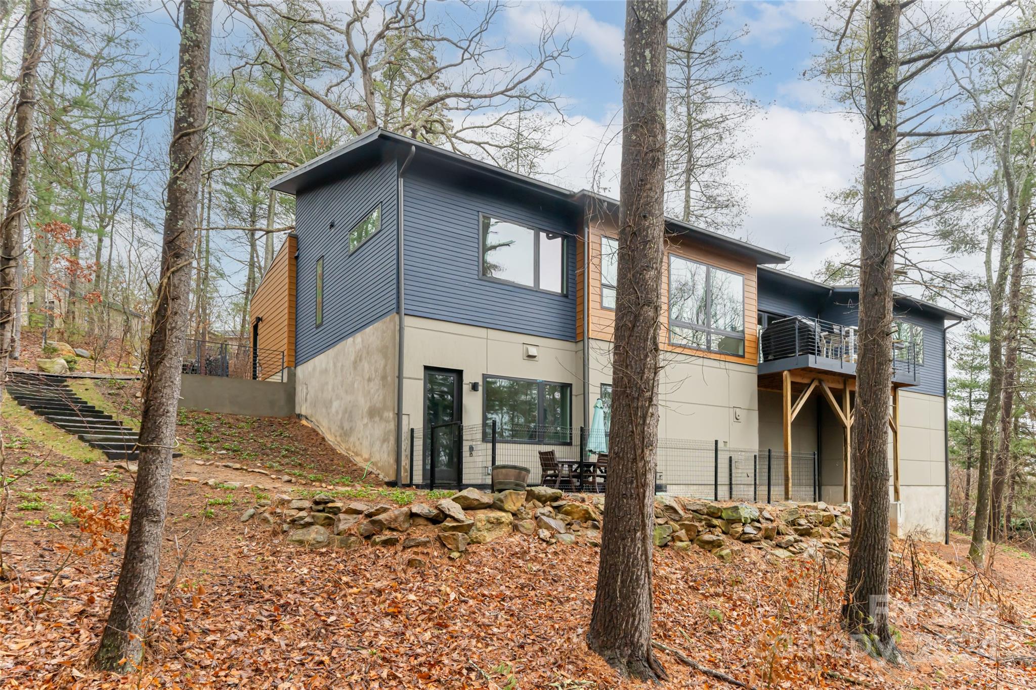 503 Kings Ridge Asheville NC 28804